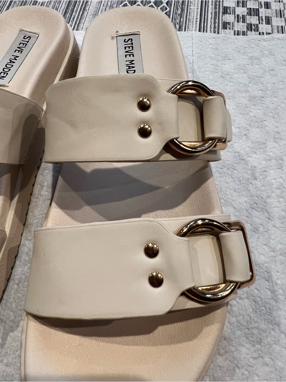 Steve Madden sandals - Picture 11 of 12